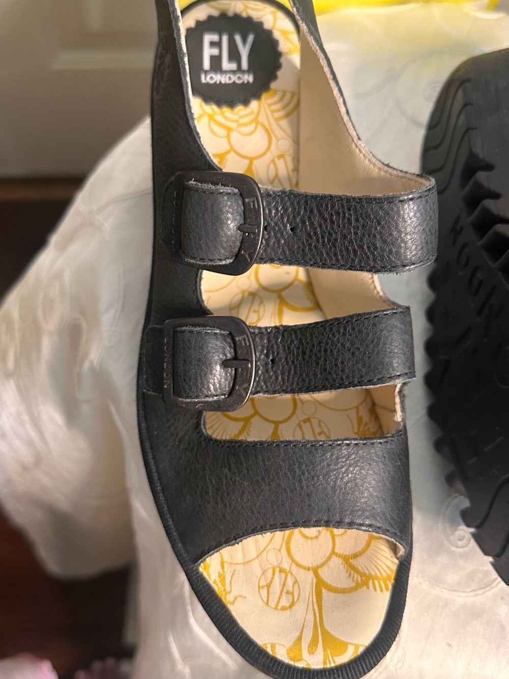 Fly London Black Leather Triple-Strap Wedge Sandals - Picture 5 of 8